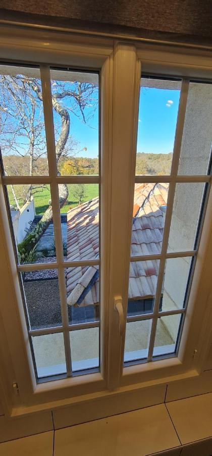 Dom Peyreton Prestige Cottages Set In A Charming Wine Property Villegouge Exterior photo